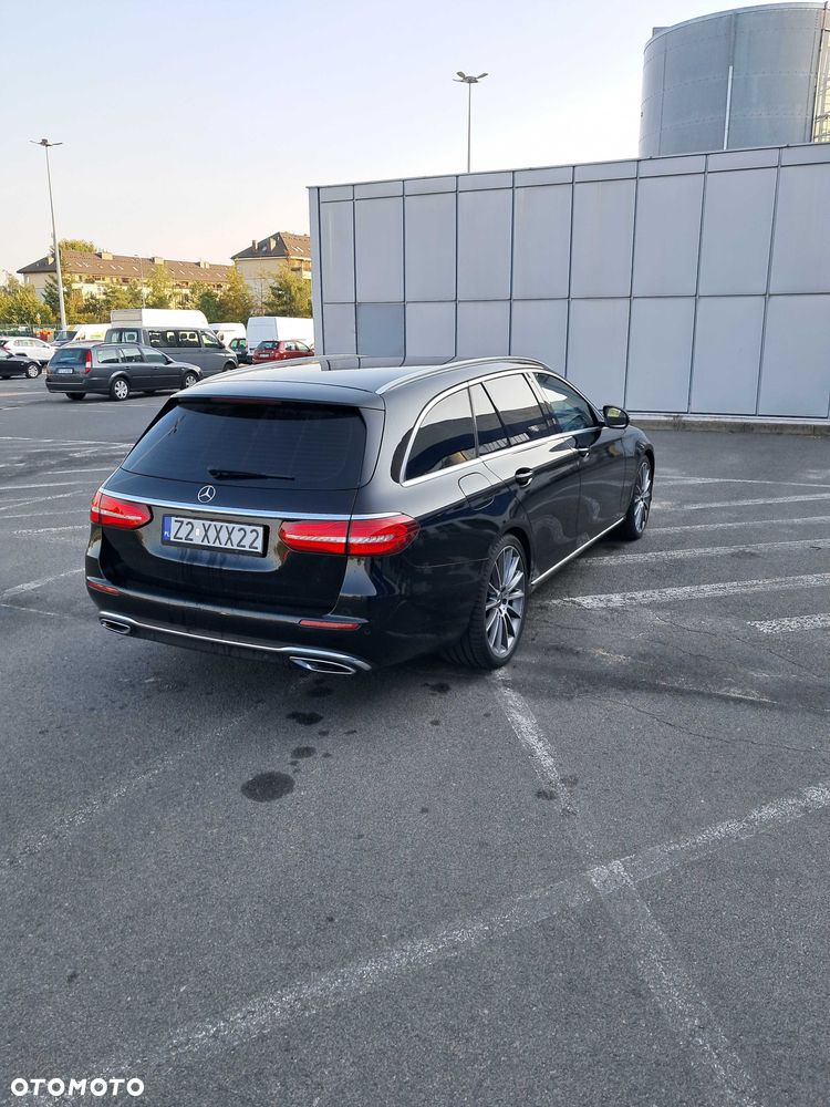 Mercedes-Benz E-Class 2016 photo 5