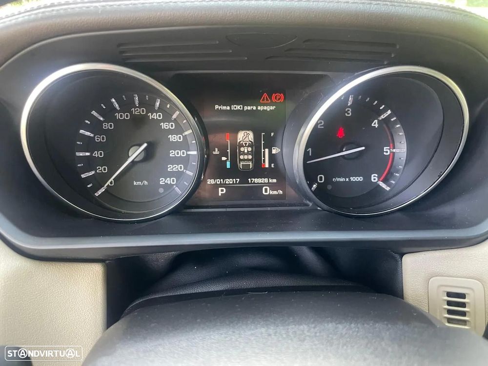 Land Rover Range Rover Sport 3.0 TDV6 HSE Dynamic - 16