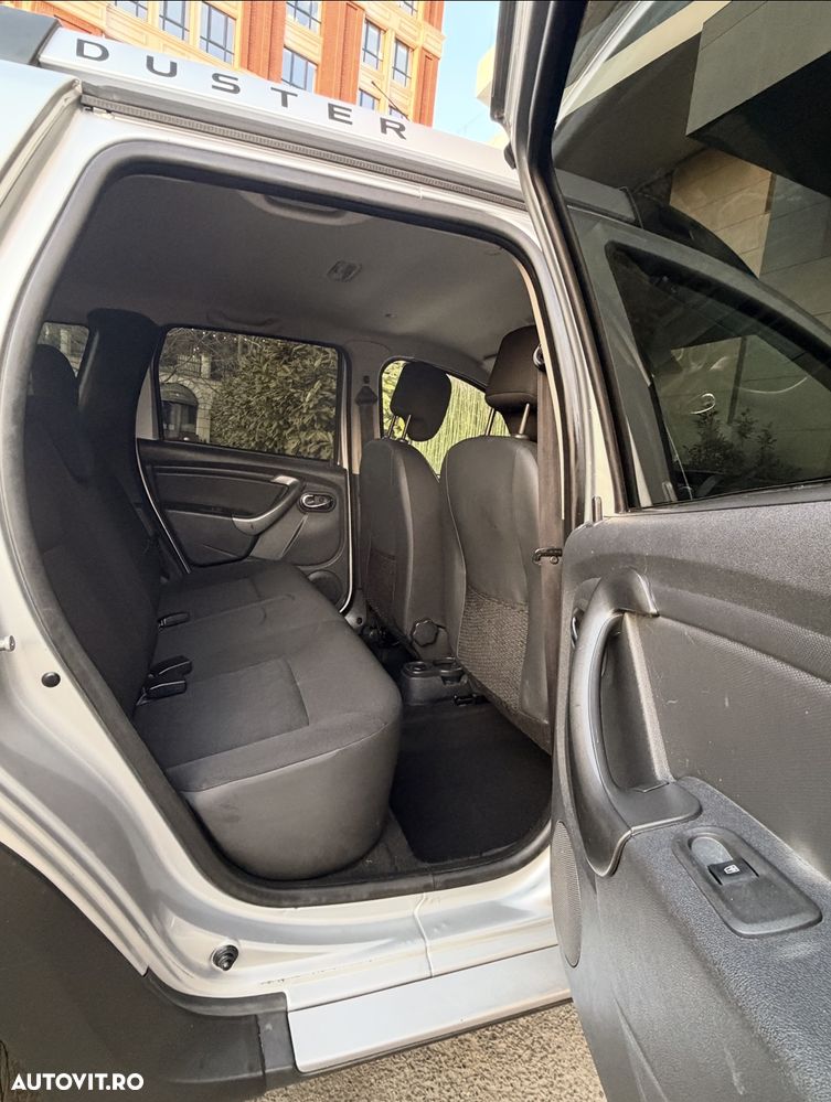 Dacia Duster 1.5 dCi 4x4 Laureate - 8
