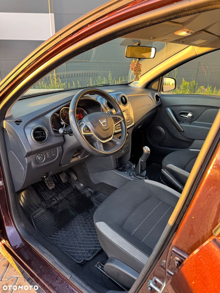 Dacia Sandero 0.9 TCe Laureate S&S - 9