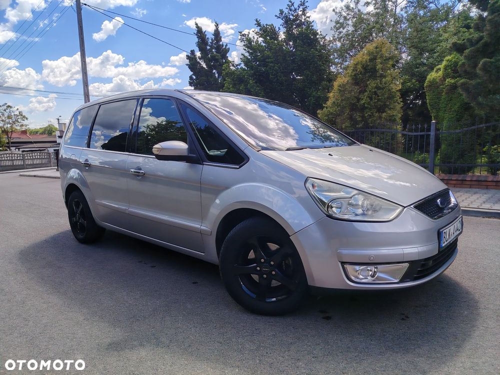 Ford Galaxy 2.0 Ghia - 2