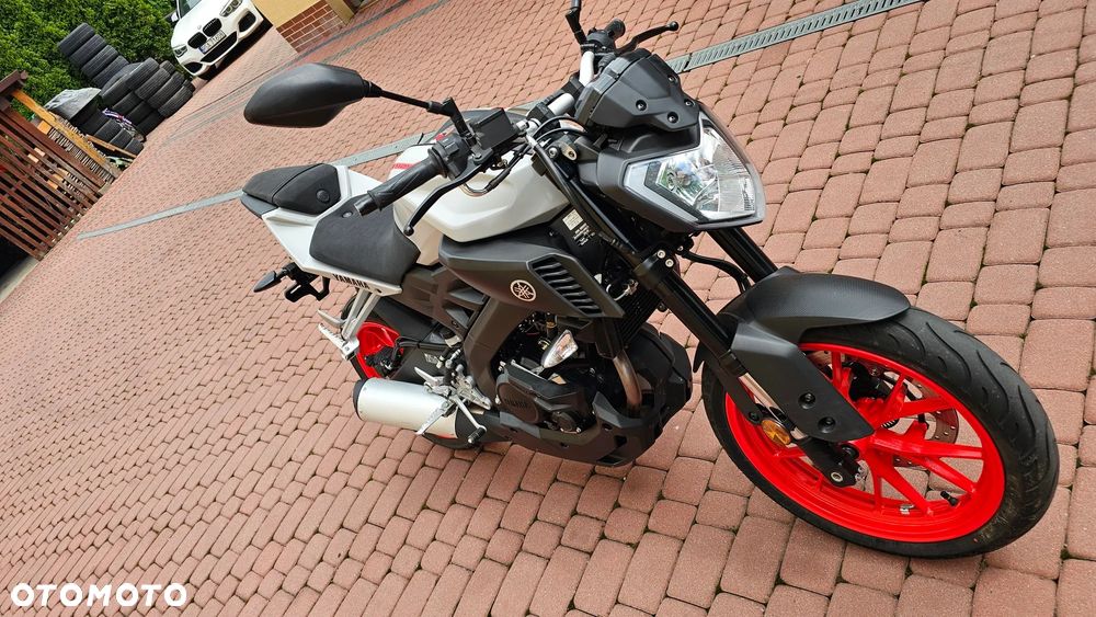 Yamaha MT - 20
