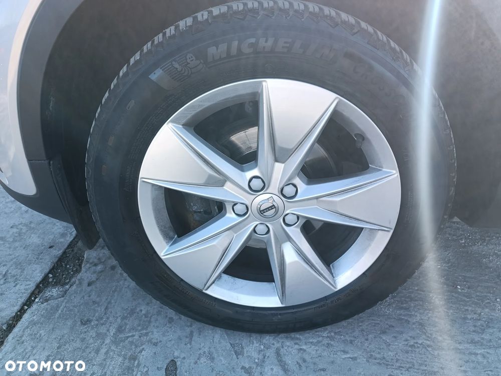 Volvo XC 40 T2 Core - 9