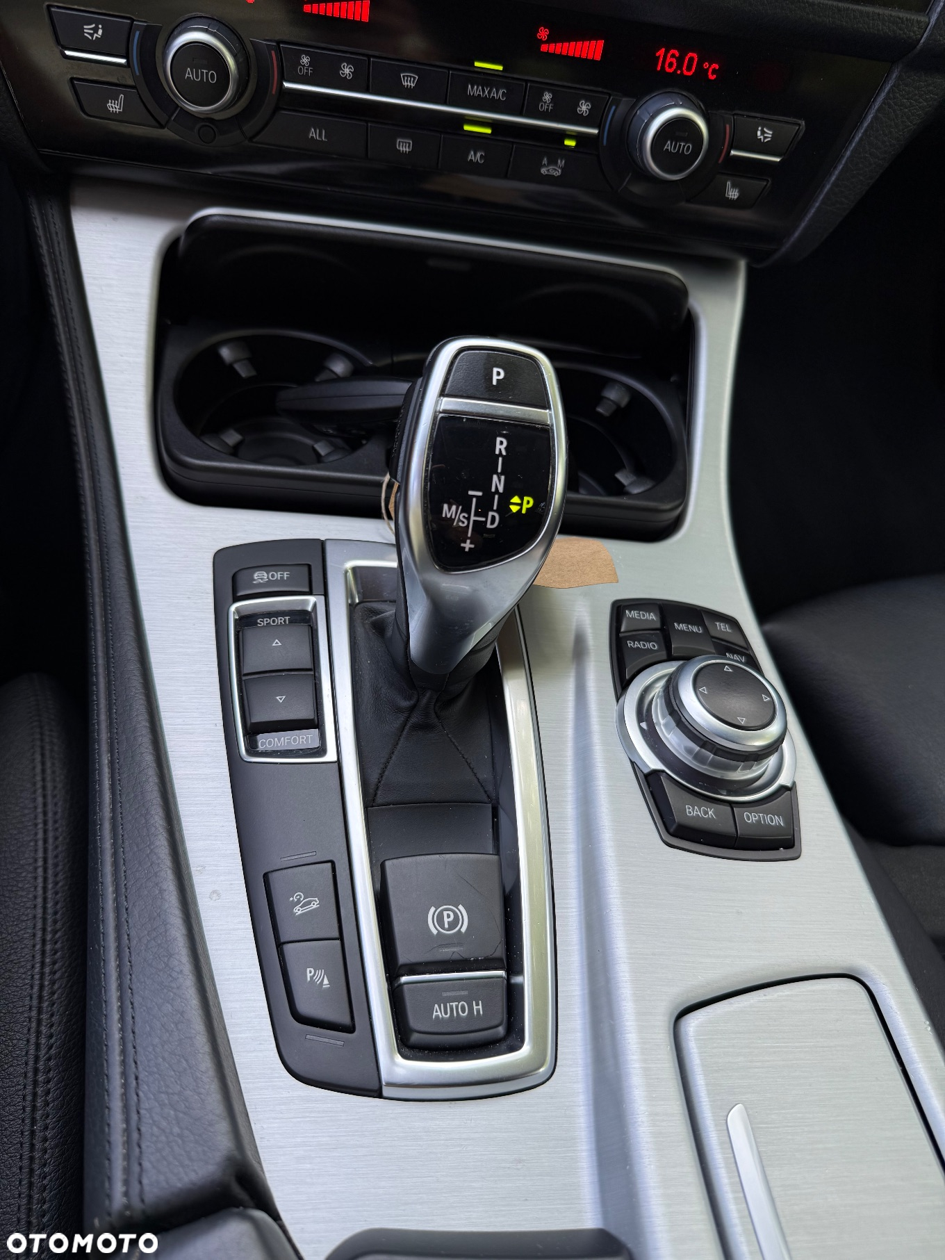 BMW Seria 5 528i xDrive Touring Sport-Aut Luxury Line - 17
