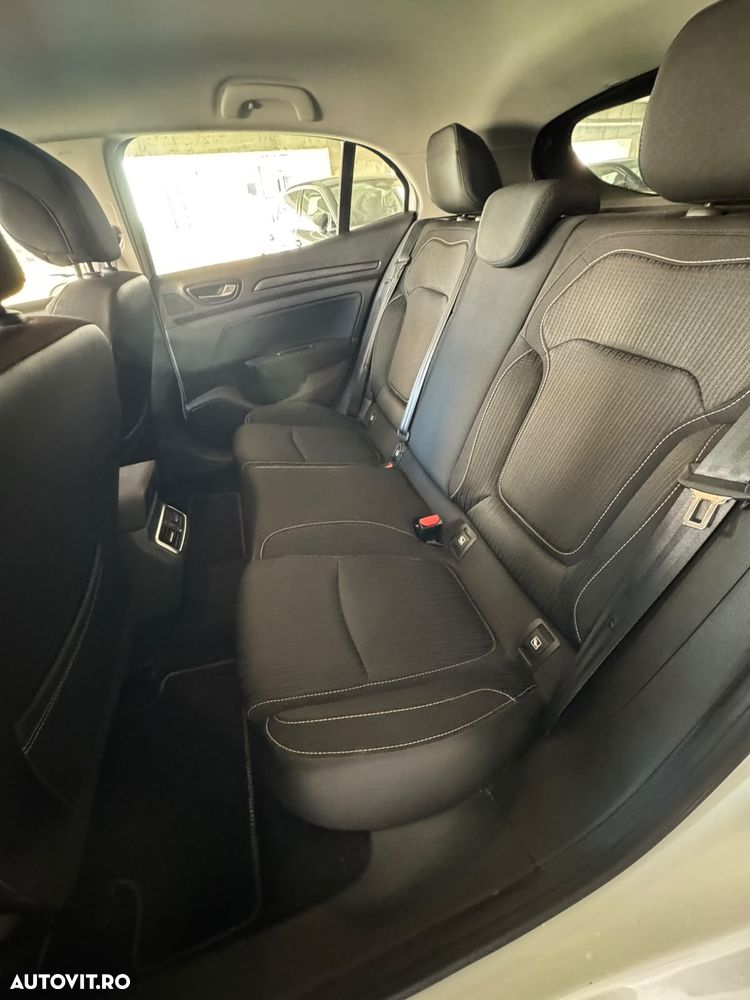 Renault Megane BLUE dCi Limited - 17
