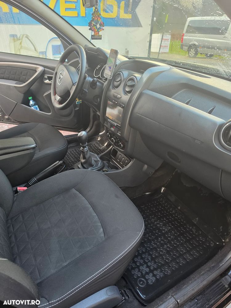 Dacia Duster 1.2 TCe 4x2 Laureate - 9