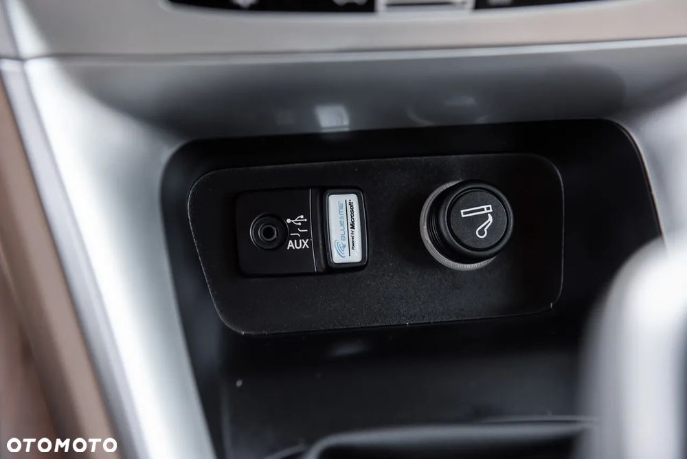 Lancia Delta 1.9 MultiJet 16V Twinturbo Gold - 23