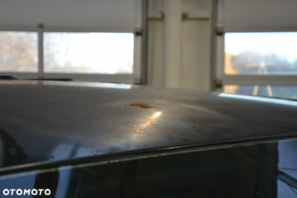 Volkswagen Touareg - 14