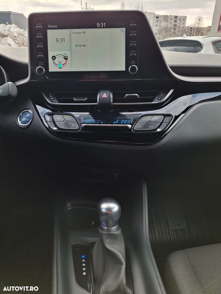Toyota C-HR - 22