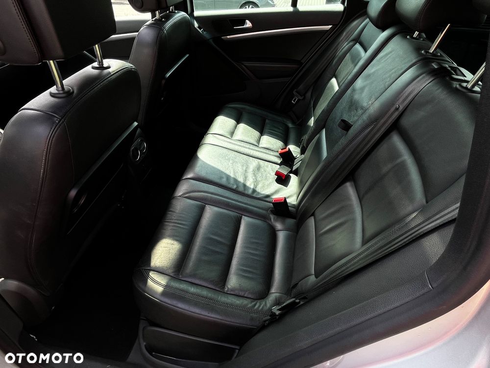 Volkswagen Tiguan - 28