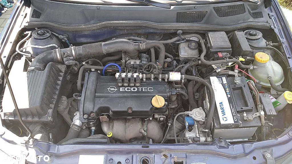 Opel Astra - 8