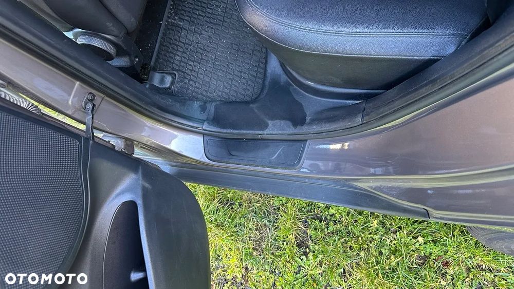 Hyundai ix35 1.6 GDI Comfort 2WD - 11