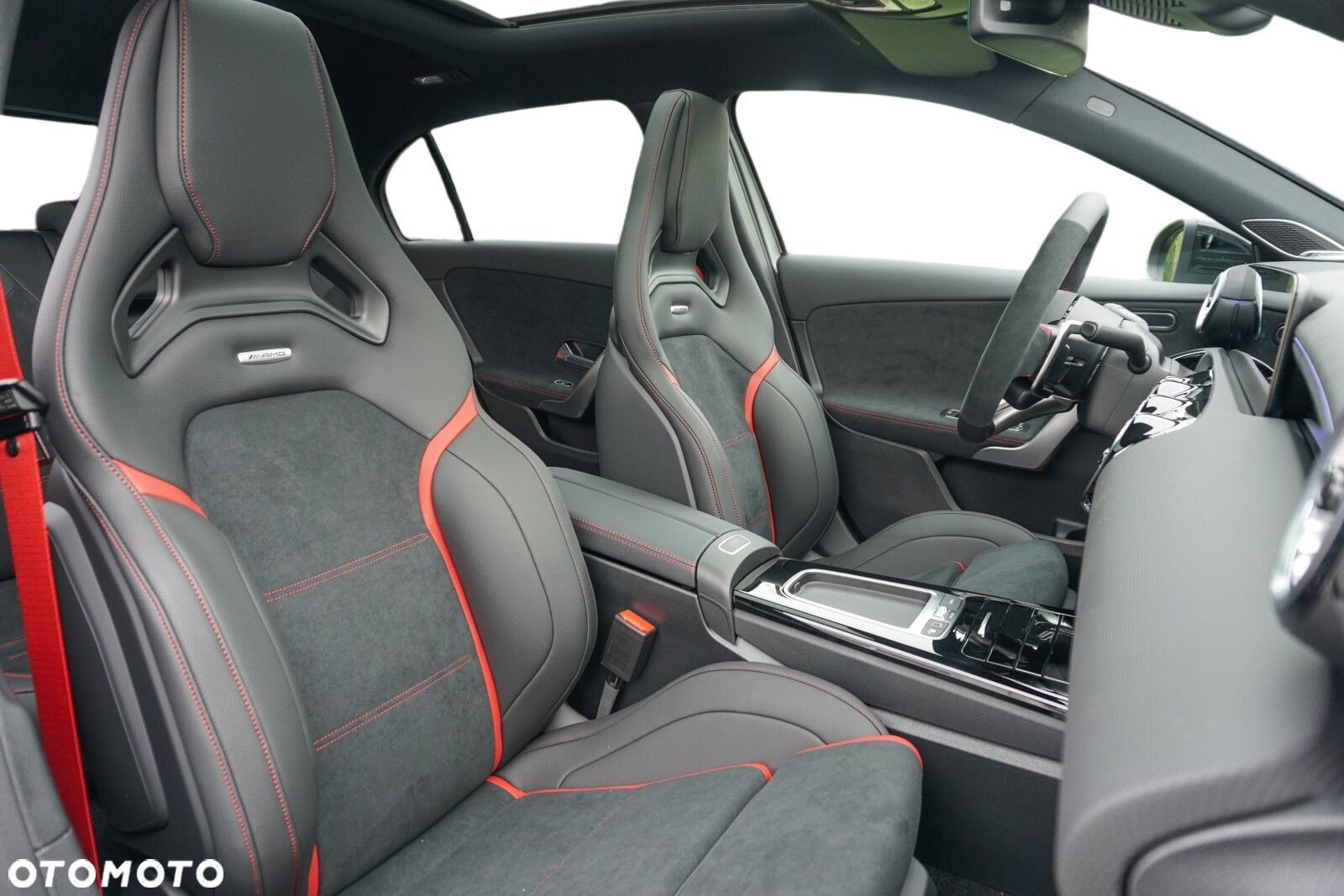 Mercedes-Benz Klasa A 45 S AMG 4-Matic 8G-DCT - 9