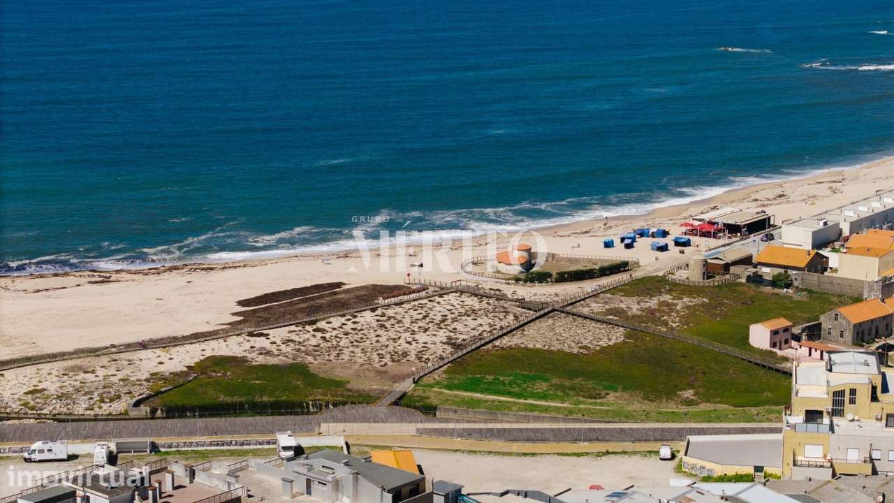 Terreno para construção de Moradias Geminadas - Grande imagem: 4/25