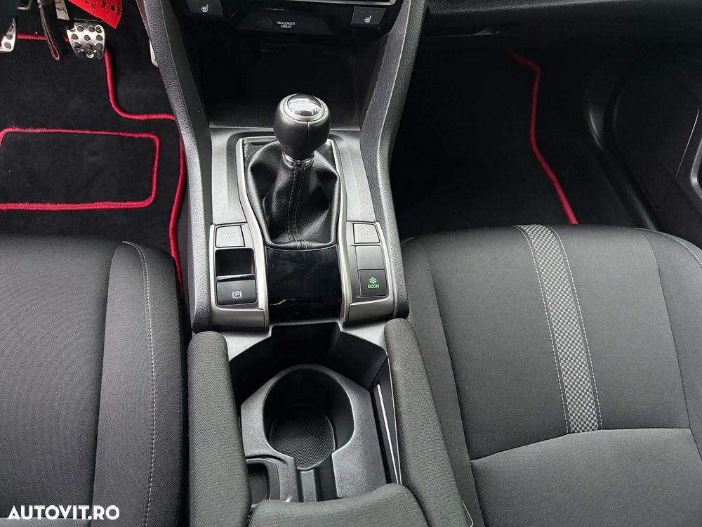 Honda Civic 1.0 VTEC Turbo Sport - 28