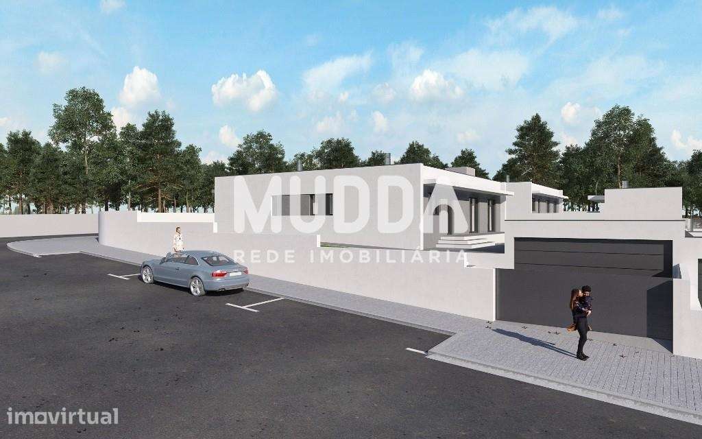 Moradia T3 térrea isolada em Travanca - Santa Maria da Feira - Grande imagem: 2/12