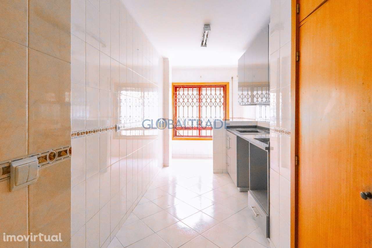 Apartamento T1 em Fânzeres - Grande imagem: 4/37