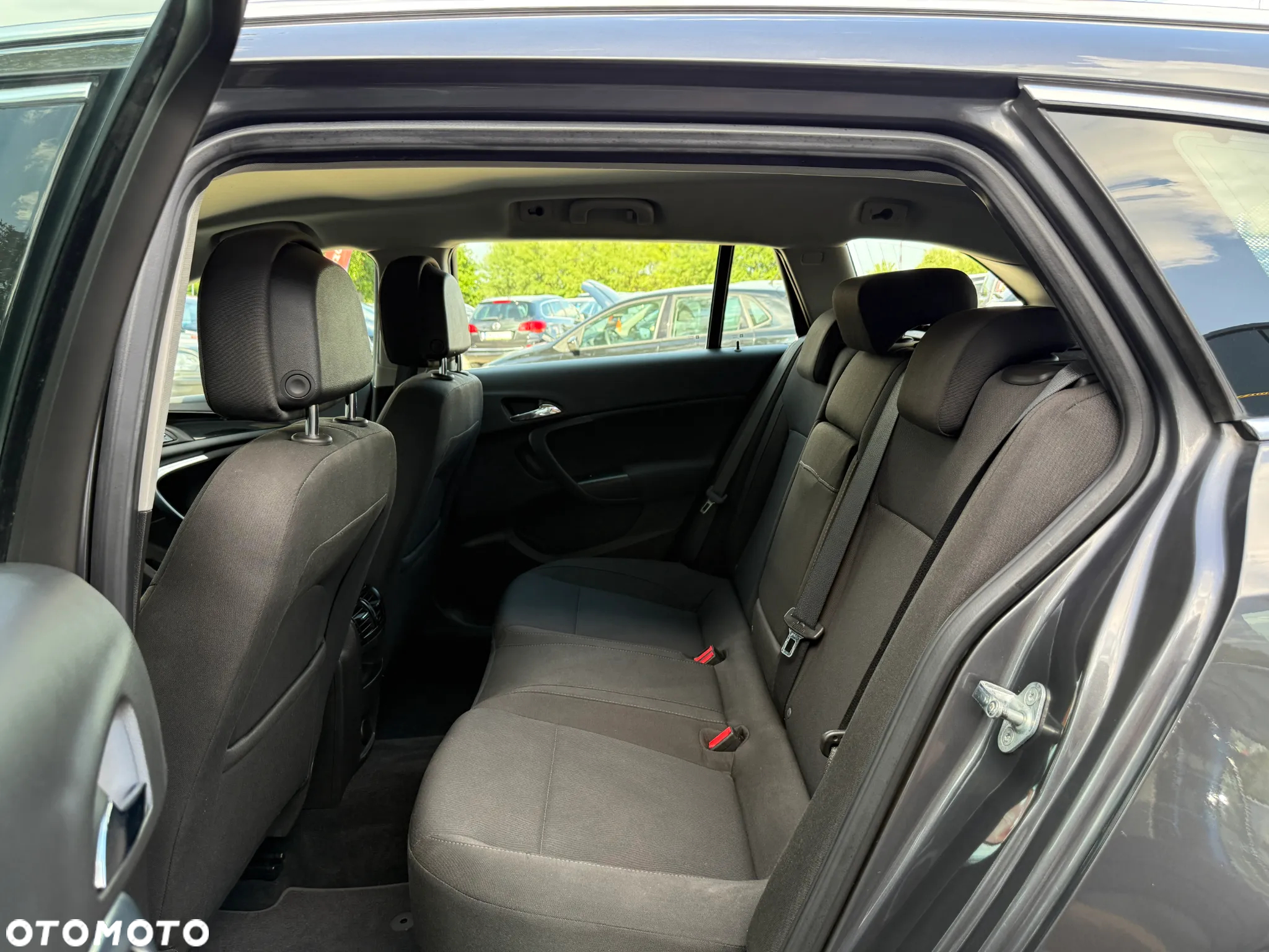 Opel Insignia 1.8 Cosmo - 28