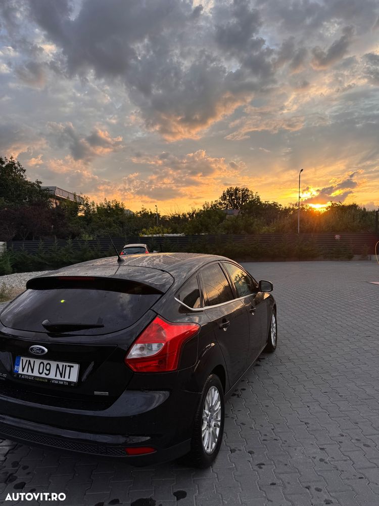 Ford Focus 1.6 TDCI DPF Titanium - 2