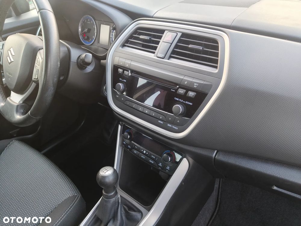 Suzuki SX4 S-Cross - 23
