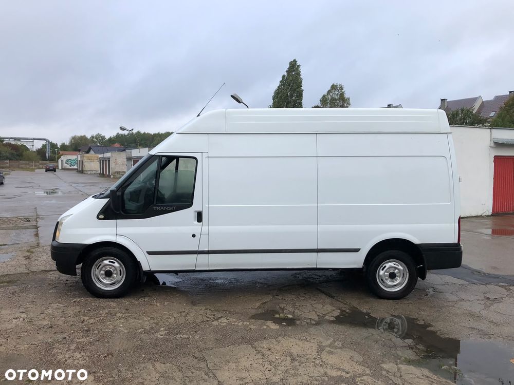 Ford Transit - 4