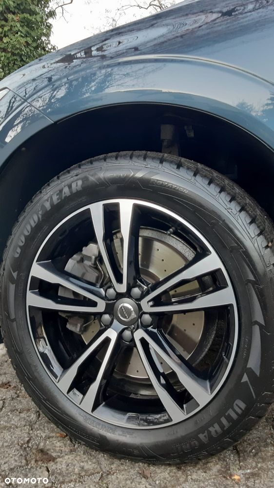 Volvo XC 60 D5 AWD Momentum - 35