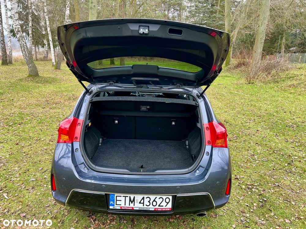 Toyota Auris 1.6 Valvematic Multidrive S Executive - 14
