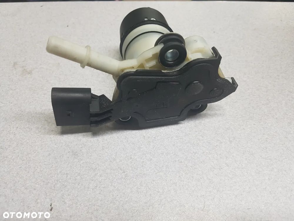 Pompa scr adblue Bmw f30 f31 f32 f10 f15 f15 f06 - 3