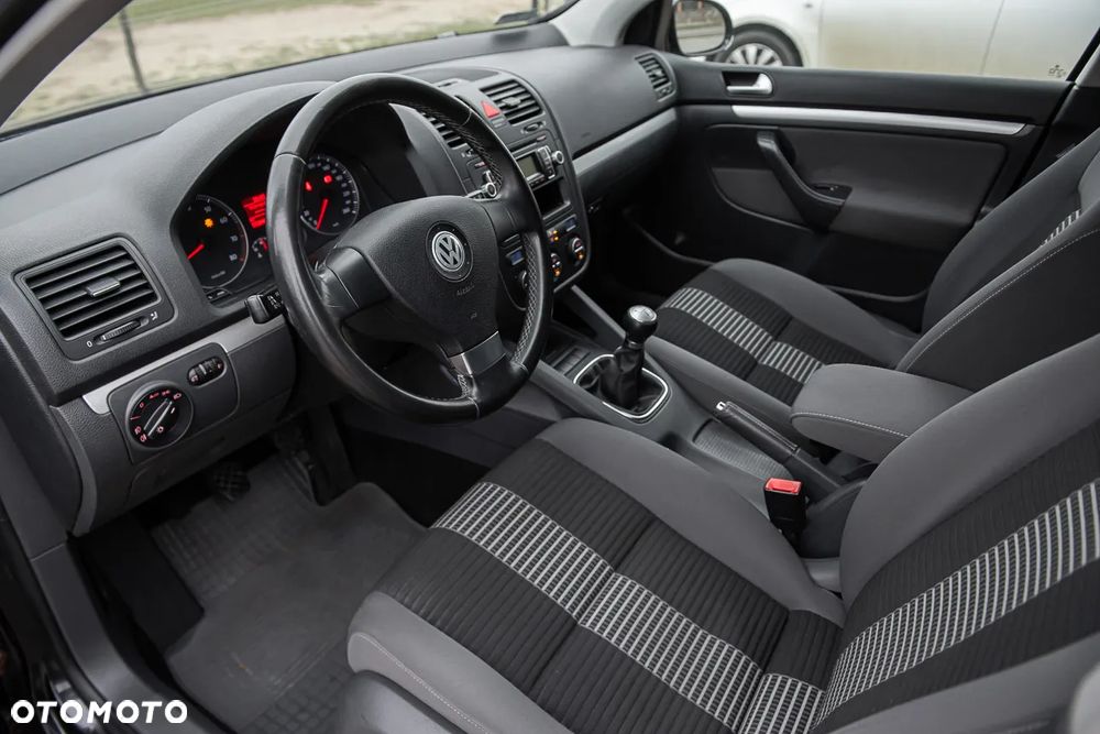 Volkswagen Golf 1.4 TSI Comfortline - 17