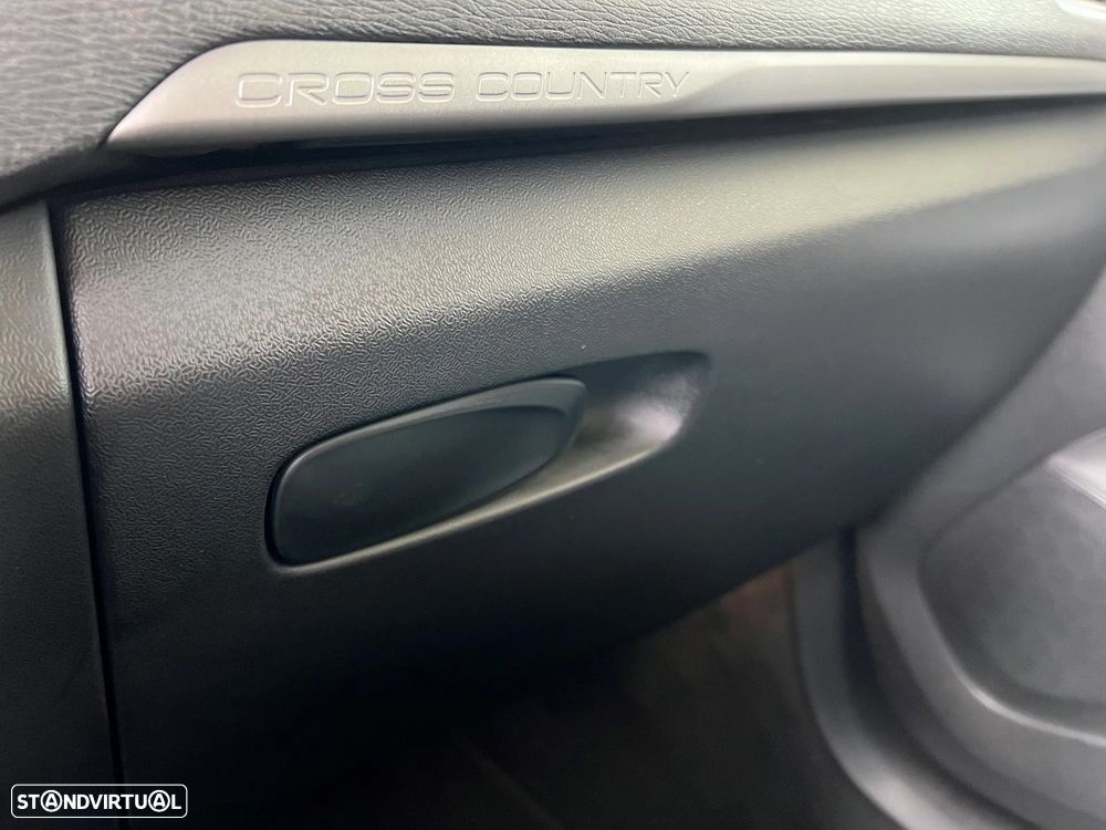 Volvo V40 Cross Country 1.5 T3 Plus Geartronic - 41