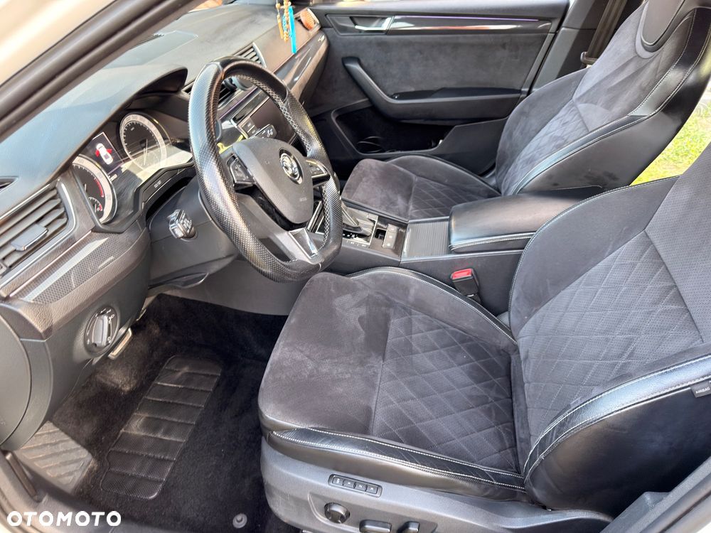 Skoda Superb 2.0 TDI DSG Sportline - 14