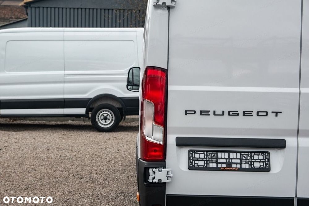 Peugeot Boxer L4H2 aut 2.2 180KM - 19