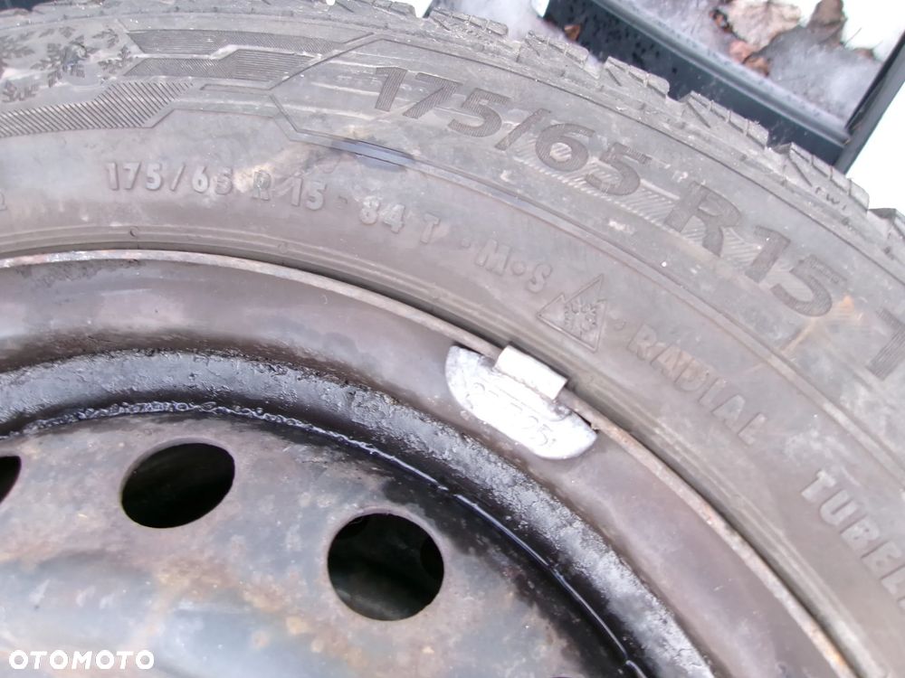 KOŁA FELGI OPONY BARUM POLARIS 5 ZIMA TOYOTA YARIS 175/65/15 4x100 KOMPL - 5
