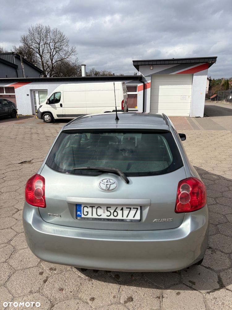 Toyota Auris 1.33 VVT-i Entry - 5