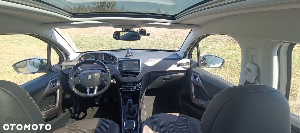 Peugeot 2008 e-HDi FAP 92 STOP & START Allure - 23