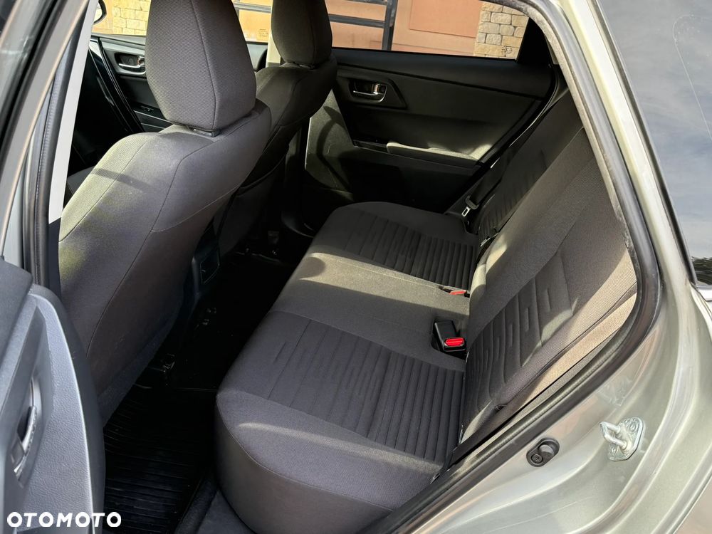 Toyota Auris 1.6 Valvematic Multidrive S Executive - 18