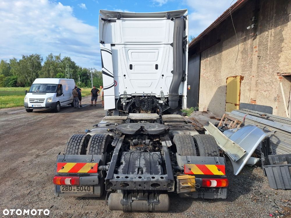 Versalift Actros 1845 - 5