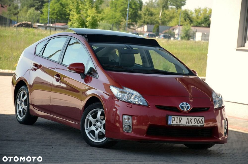 Toyota Prius - 3