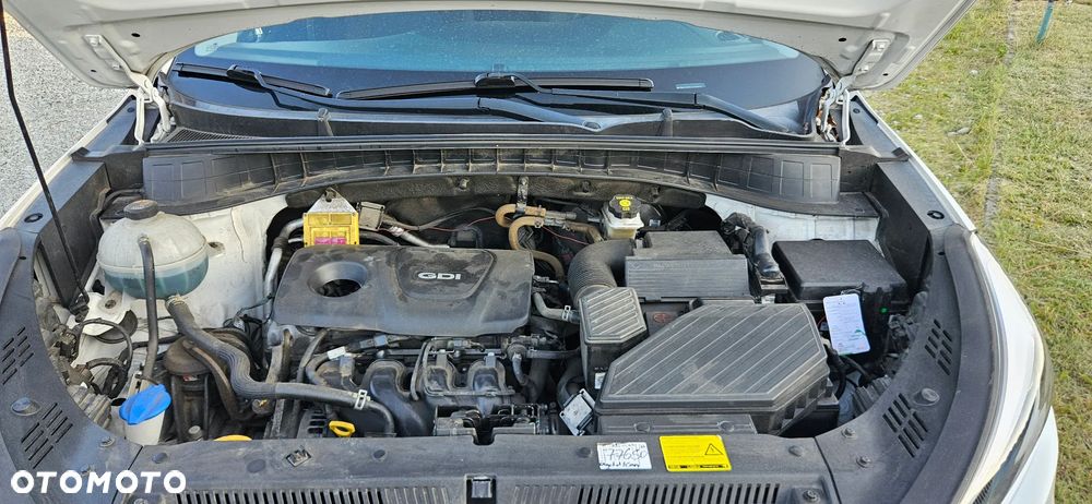 Hyundai Tucson 1.6 GDI BlueDrive Comfort 2WD - 16