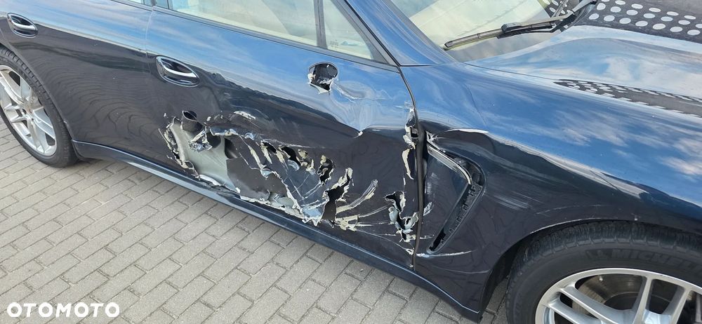 Porsche Panamera 4 PDK - 7