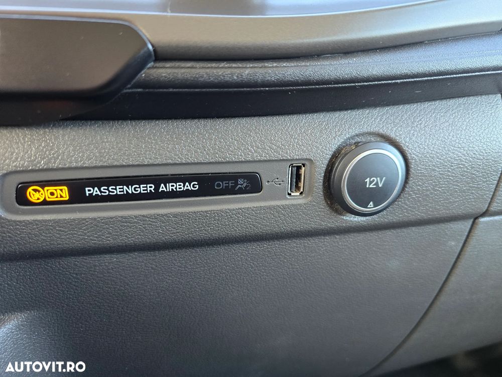 Ford Transit Custom 6 LOCURI+DUBA L2H1 - 29