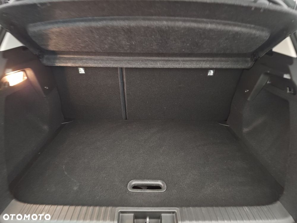 Renault Captur 1.3 TCe mHEV Techno EDC - 31