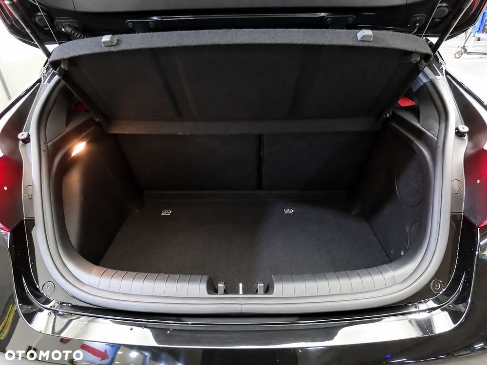 Hyundai Veloster - 17