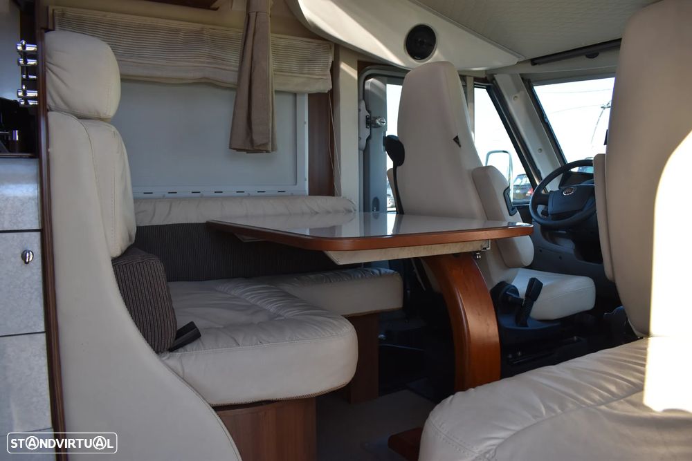 McLouis Nevis 872 - 15