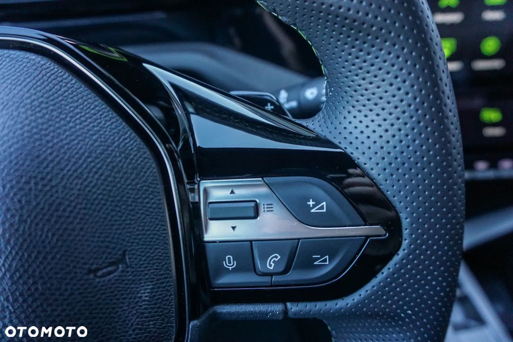 Peugeot 308 Hybrid 136 e-DSC6 GT - 13