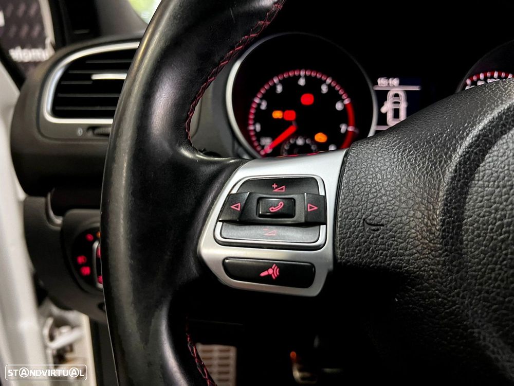 VW Golf 2.0 TSi GTI - 29