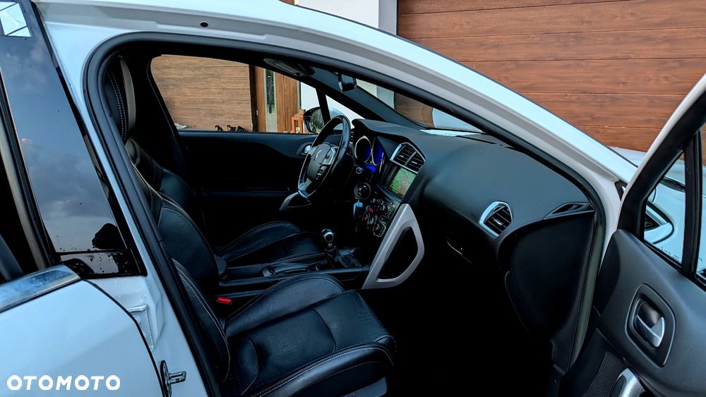 Citroën DS4 VTi 120 SoChic - 11