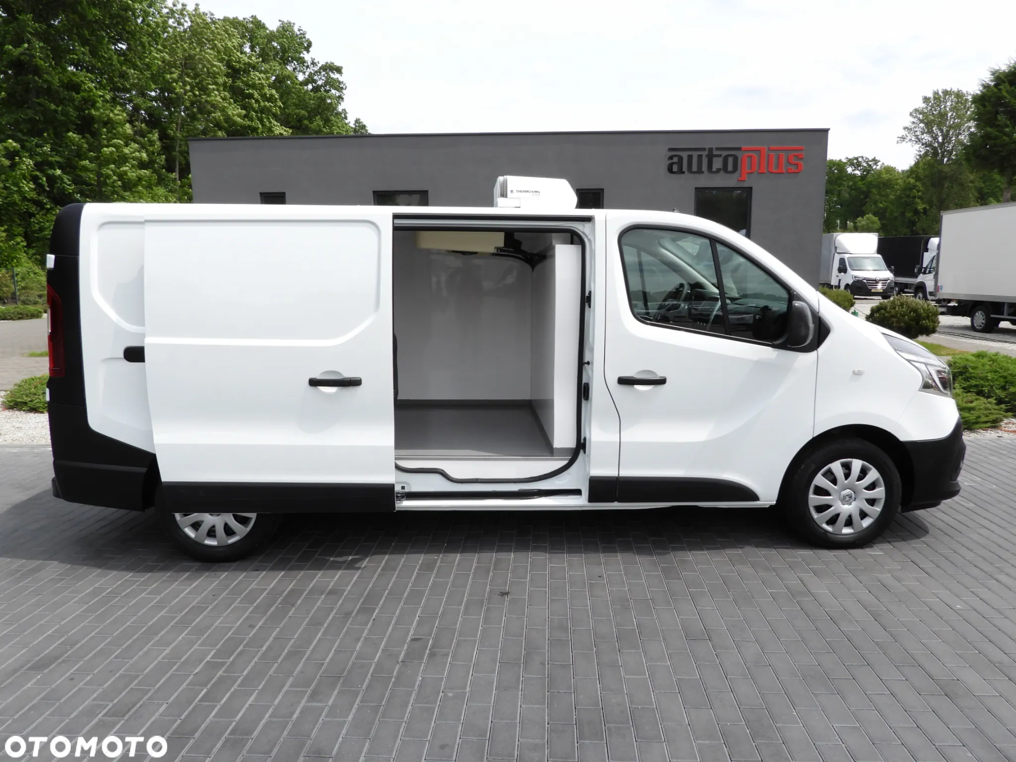 Renault TRAFIC  FURGON CHŁODNIA 0*C TEMPOMAT LEDY KLIMATYZACJA 120KM [ 895067 ] - 9