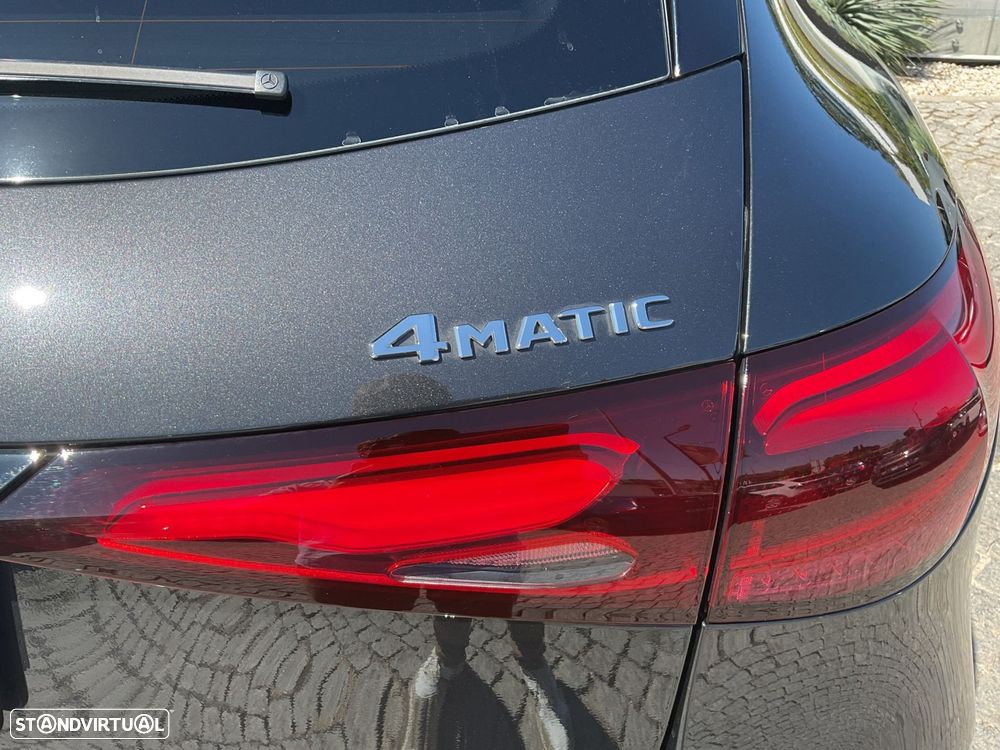 Mercedes-Benz GLC 300 de 4Matic - 19