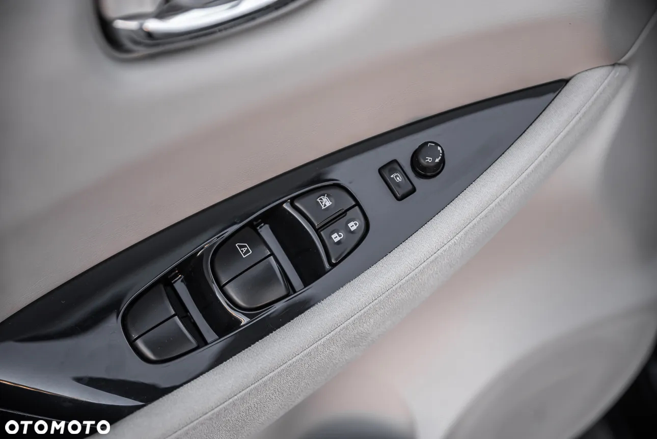 Nissan Leaf Standard - 16
